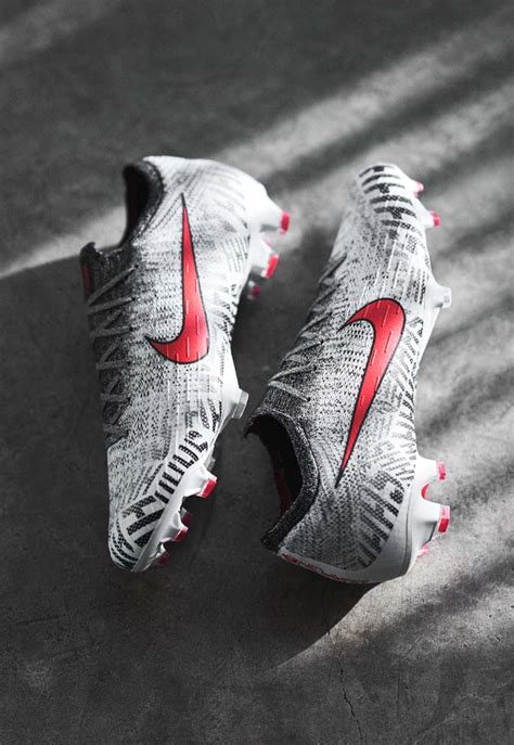 nike neymar football boots.